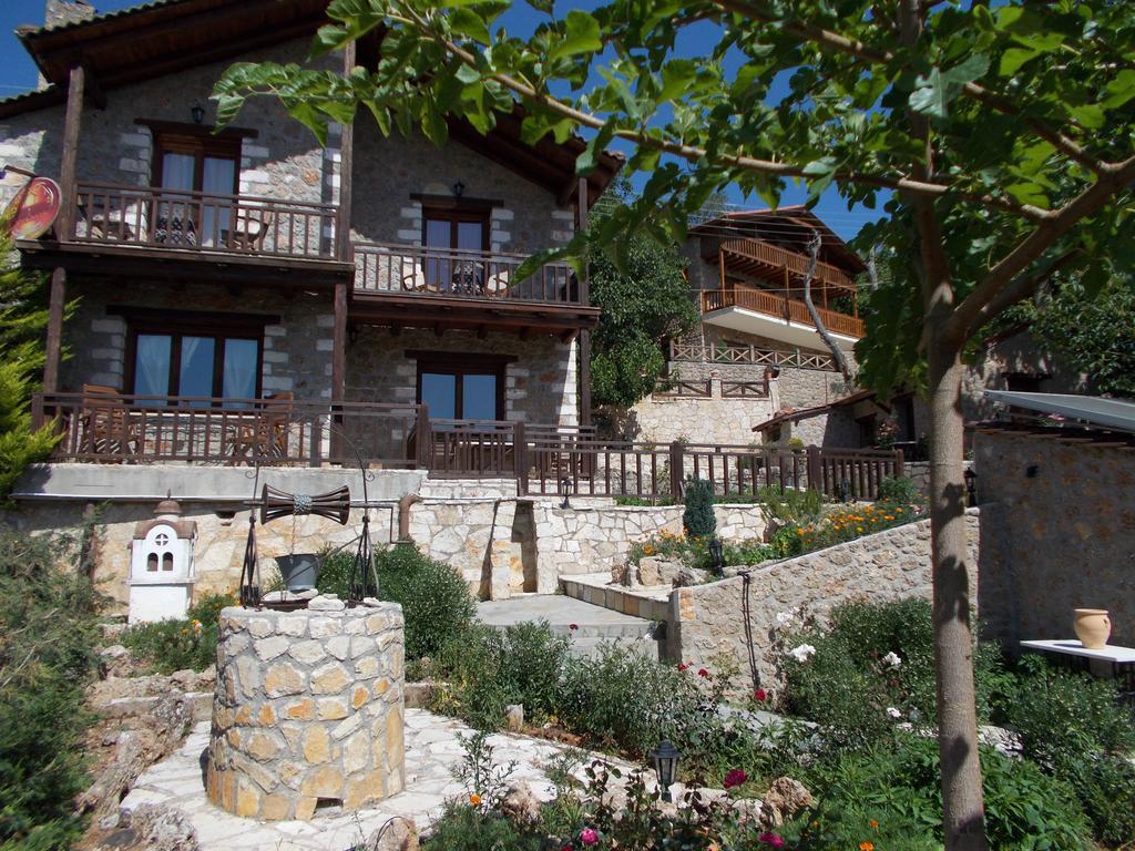 Theasis Suites-Ορεινή Φιλοξενία Kato Sinikia Trikalon Zewnętrze zdjęcie