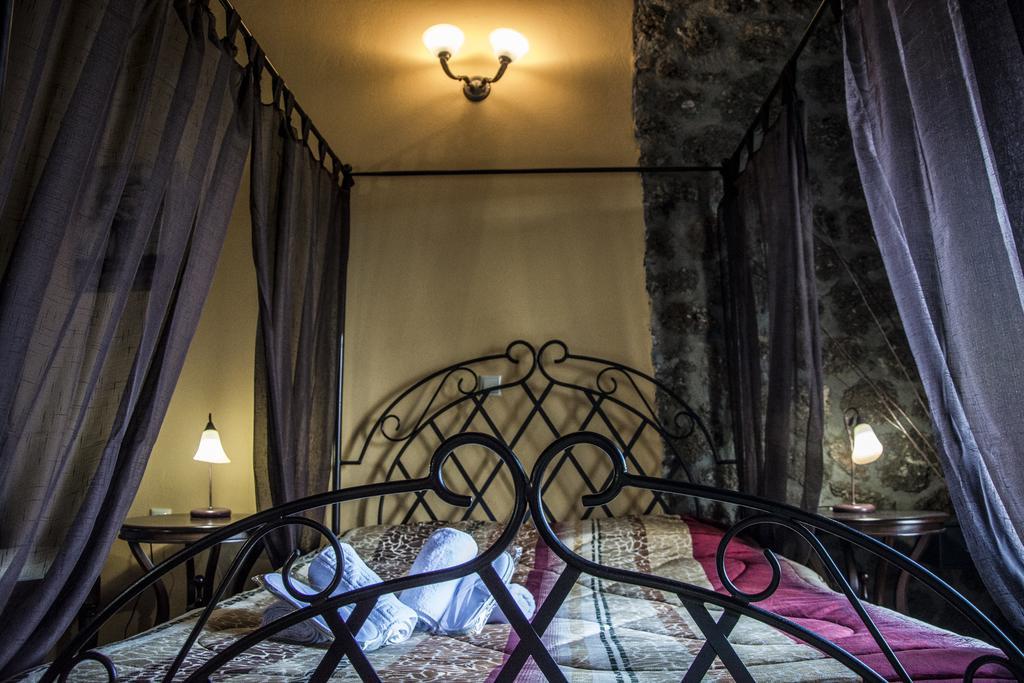 Theasis Suites-Ορεινή Φιλοξενία Kato Sinikia Trikalon Zewnętrze zdjęcie